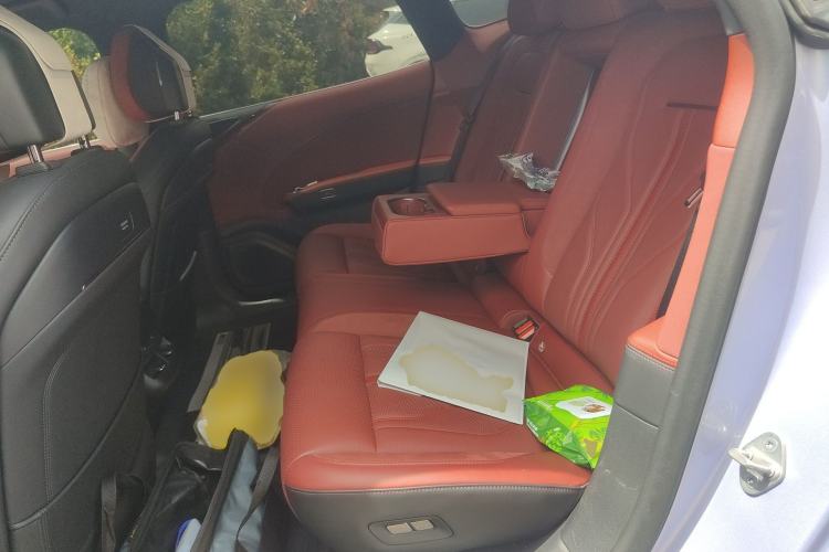 Used Zeekr 007GT 2025 Four-Wheel Drive Intelligent Driving Version 75 kWh Left Rear Seat