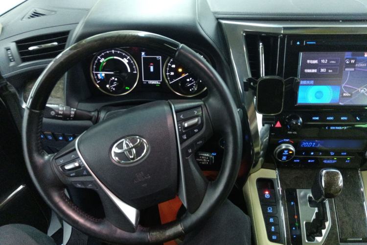 Used Toyota Alphard 2019 Dual-Engine 2.5L Luxury Edition
