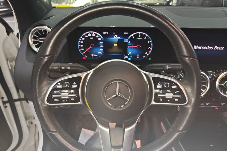 Used Mercedes-Benz GLA 2020 GLA 200
