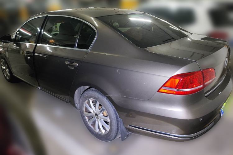 Used Volkswagen Magotan 2013 1.8TSI Premier Model
