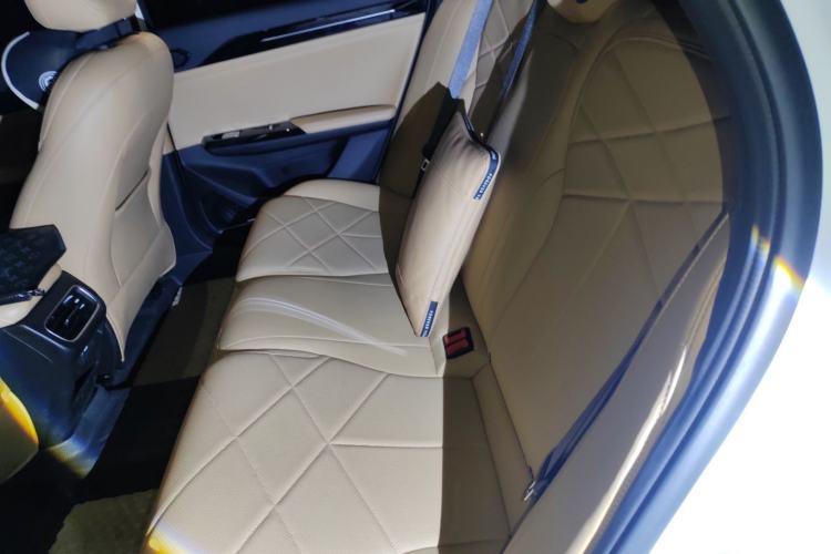 Used Geely Galaxy L6 2024 125km PLUS Dragon Edition
