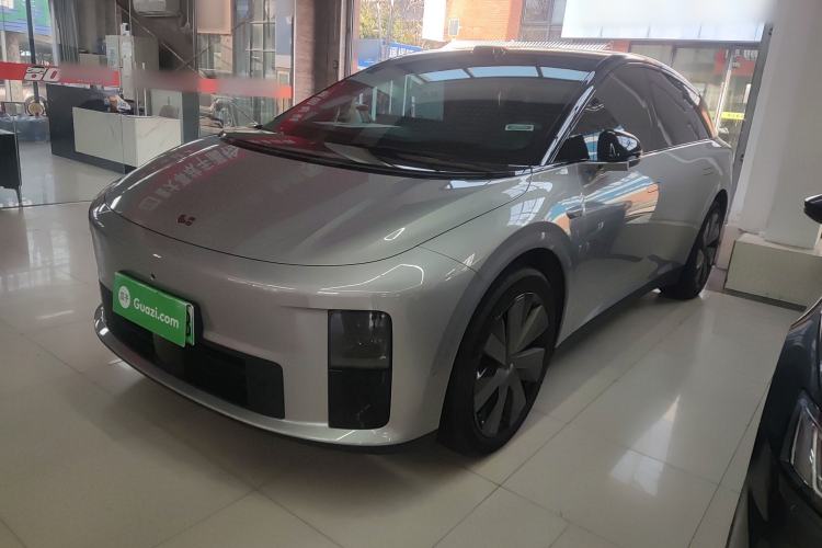 Used Li Auto i6 2025 Model Four-Wheel-Drive Standard Type