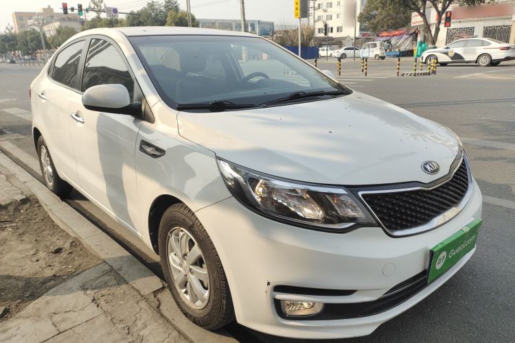 Used Kia K2 2015 Sedan 1.4L MT GLS