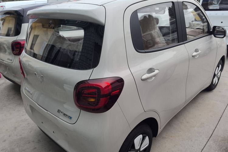 Used Wuling Hongguang MINIEV 2025 Four-Door Version Advanced Edition