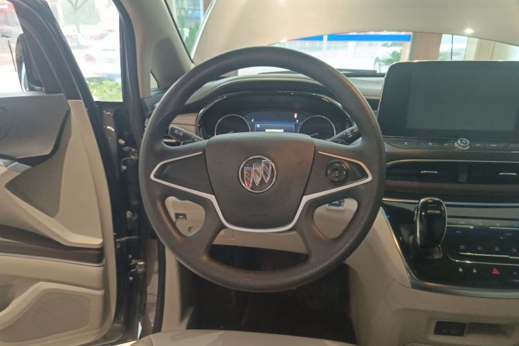 Used Buick GL8 2021 Land Cruiser Executive Class 652T Comfort Model
