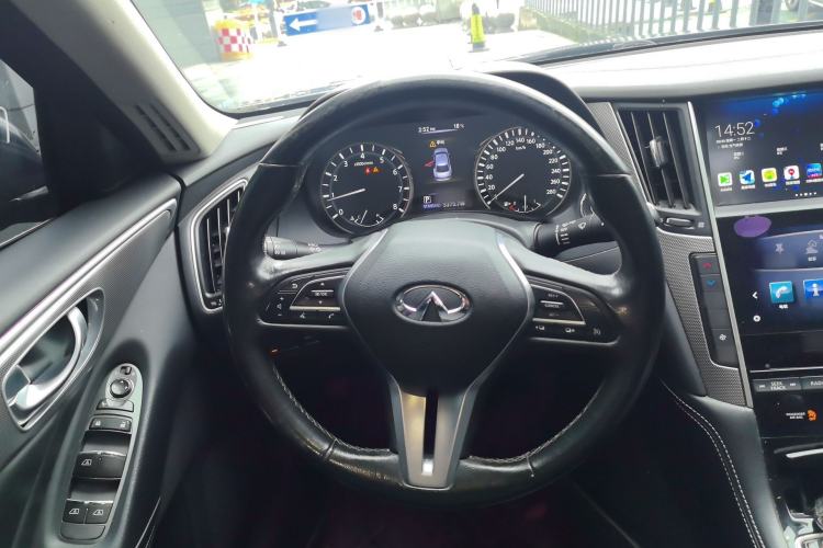 Used Infiniti Q50L 2018 2.0T Enjoyment Version China V Standard
