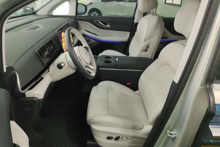 Used VOYAH Dream 2025 PHEV Four-Wheel-Drive Flagship Version – Qiankun Edition Left Front Seat