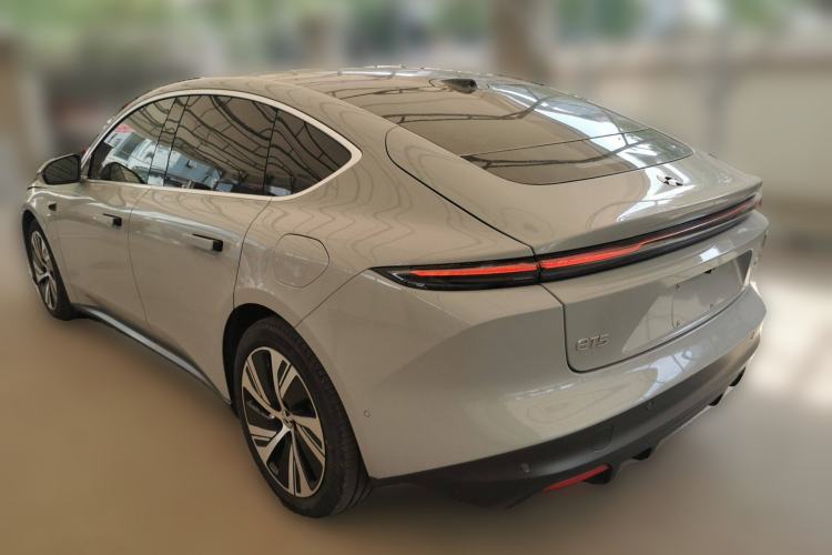 Used Nio ET5 2022 75 kWh Exterior 3