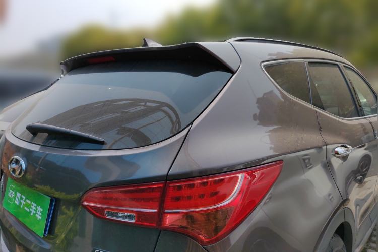 Used Hyundai Santa Fe Classic 2013 3.0L 4x4 Luxury Edition 7 Seats Euro V Rear Right 45 Deg