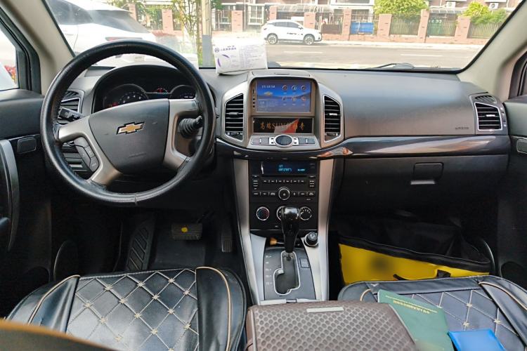 Used Chevrolet Captiva 2015 2.4L Two-Wheel Drive Urban Version 7 Seats