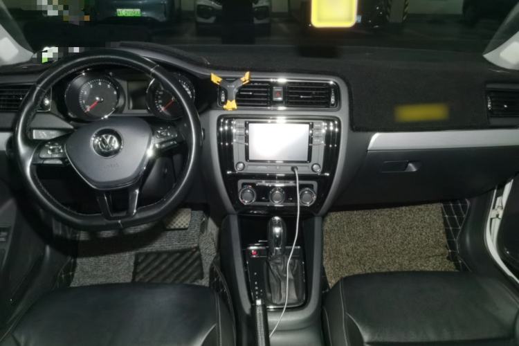 Used Volkswagen Sagitar 2018 1.6L Automatic Comfort Model
