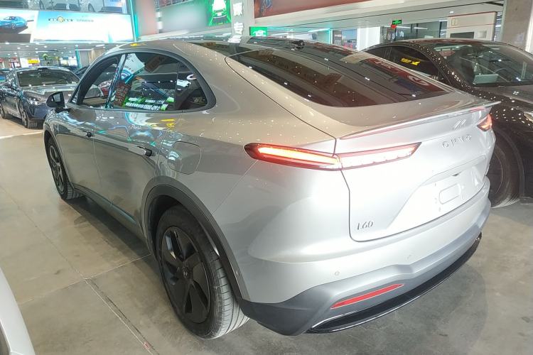 Used ONVO L60 2024 60 kWh Rear-Drive Version