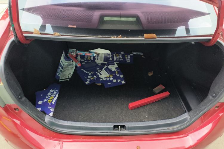 Used Toyota Corolla 2014 1.6L CVT GL Trunk