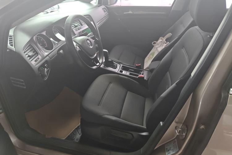 Used Volkswagen Golf 2015 1.4TSI Automatic Comfort Model