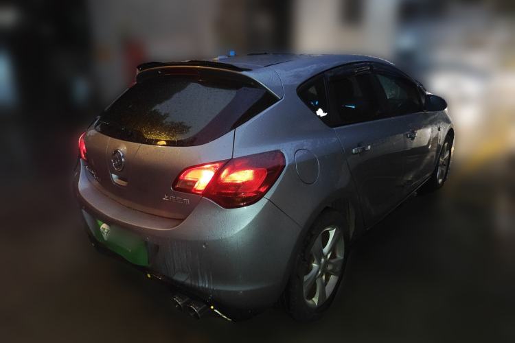 Used Buick GT 2010 XT 1.6T Fashion Sport Edition