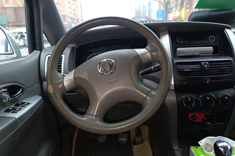 Used Dongfeng Shuaike 2011 1.6L Manual Comfort 7-Seater