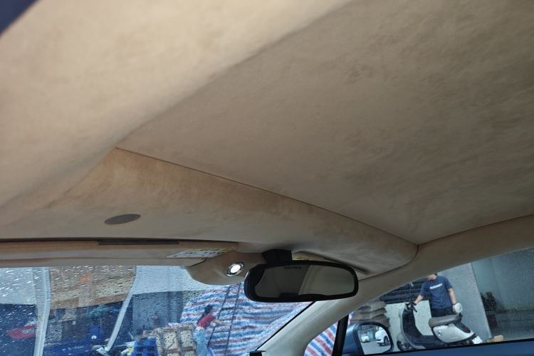 Used AstonMartin Rapide 2010 6.0L Headliner