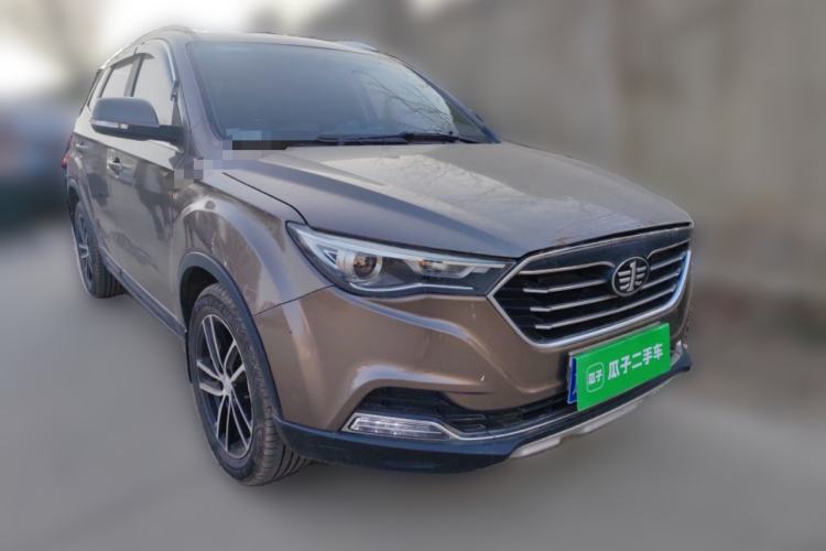 Used Bestune X40 2017 1.6L Automatic Luxury Model Front Right 45 Deg