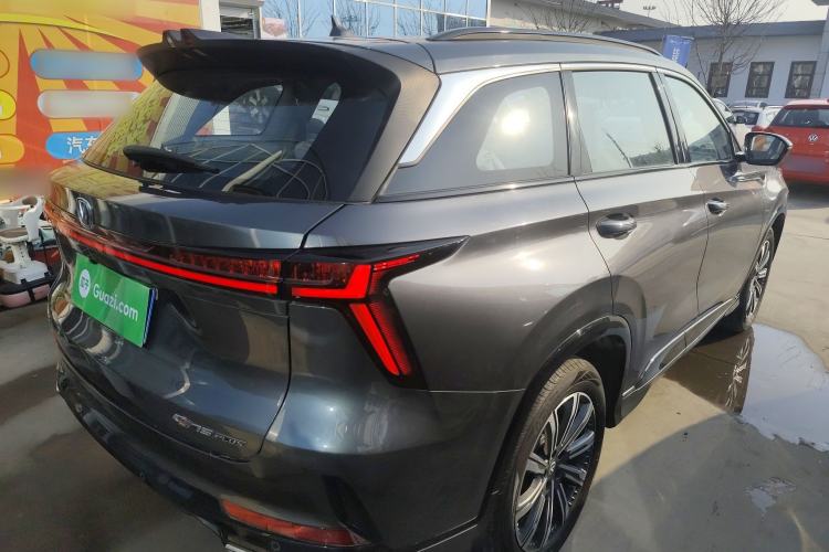 Used Changan CS75 PLUS 2024 3rd Generation Champion Edition 1.5T Intelligent Drive Dynamic Model
