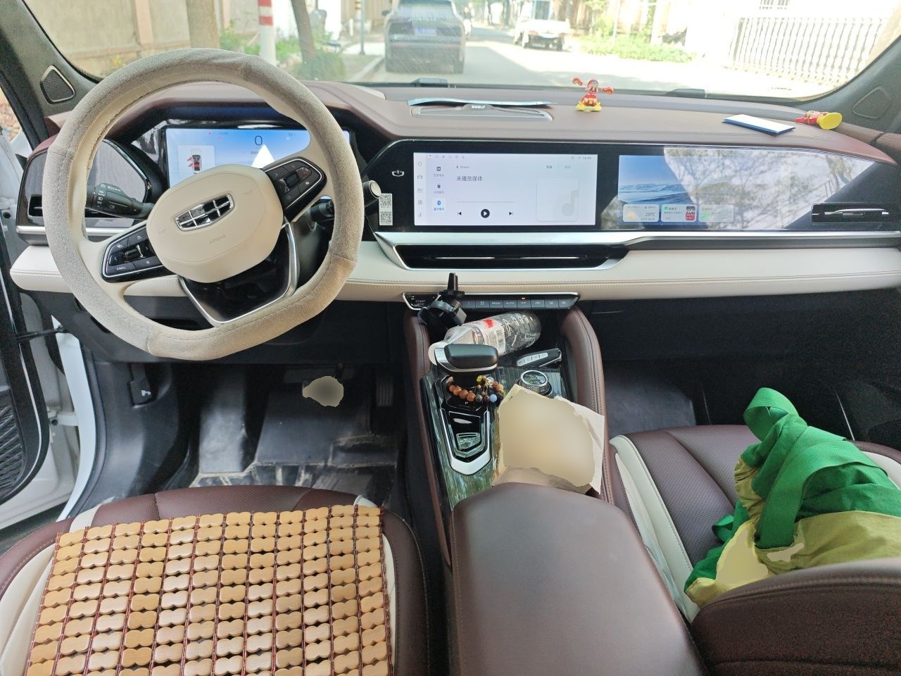 Geely Auto Monjaro L 2021 2.0TD DCT EVO Two-Wheel Drive Prestige Version — снимка 9