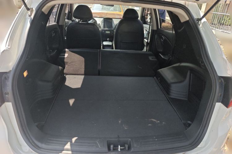 Used Hyundai ix35 2015 2.0L Automatic 2WD Smart Type China IV