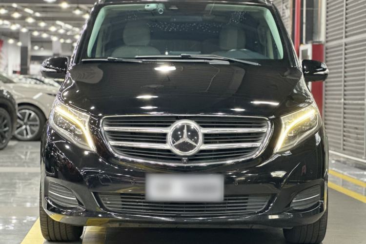 Used Mercedes-Benz V-Class 2017 V 260 L Prestige Extended Edition