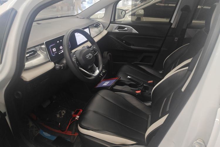 Used Geometry E Firefly 2022 320KM Cute Tiger 4-Seater Left Front Seat