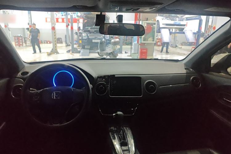 Used Honda XR-V 2021 220TURBO CVT Comfort Version Interior 2