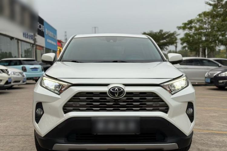 Used Toyota RAV4 2020 2.0L CVT 4x4 Trend Edition
