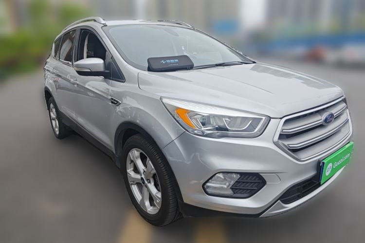 Used Ford Kuga 2017 EcoBoost 180 Two-Wheel-Drive Platinum Edition Front Right 45 Deg