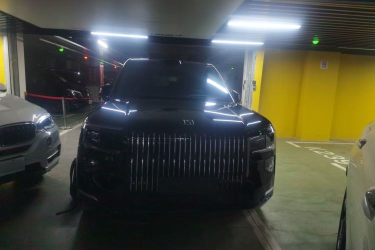 Used Zeekr 9X 2025 Ultra Edition 70kWh
