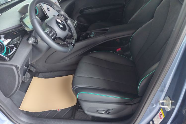 Used BYD Dolphin 2024 Honor Edition 420km Fashion Version
