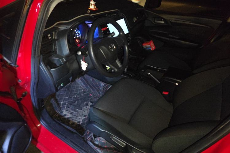 Used Honda Fit 2016 1.5L LXS CVT Comfort Sunroof Version
