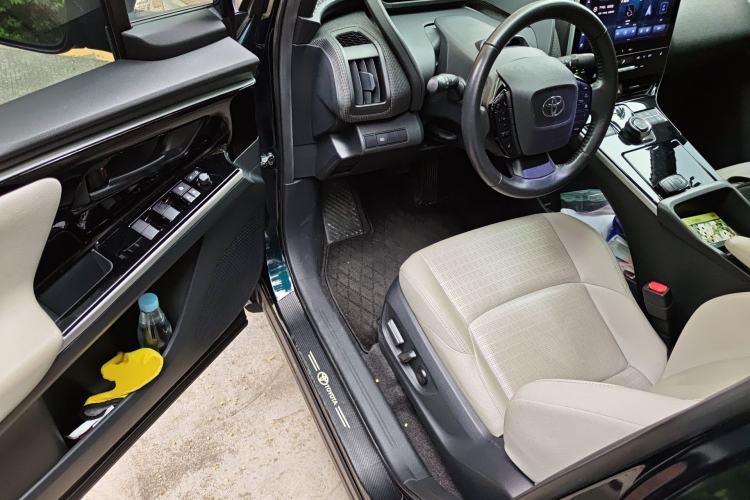 Used Toyota FAW bZ4X 2022 Two-Wheel Drive Long-Range PRO Version