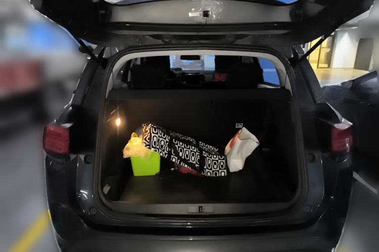 Used Citroen C5 AIRCROSS 2017 350THP Fashion Edition Trunk