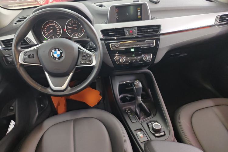 Used BMW X1 2016 sDrive18Li Premium Edition Center Console