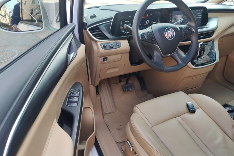 Used Buick GL8 2021 ES Land Cruiser 653T Luxury Edition
