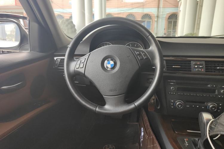 Used BMW 3 Series 2011 320i Sport Edition Steering Wheel