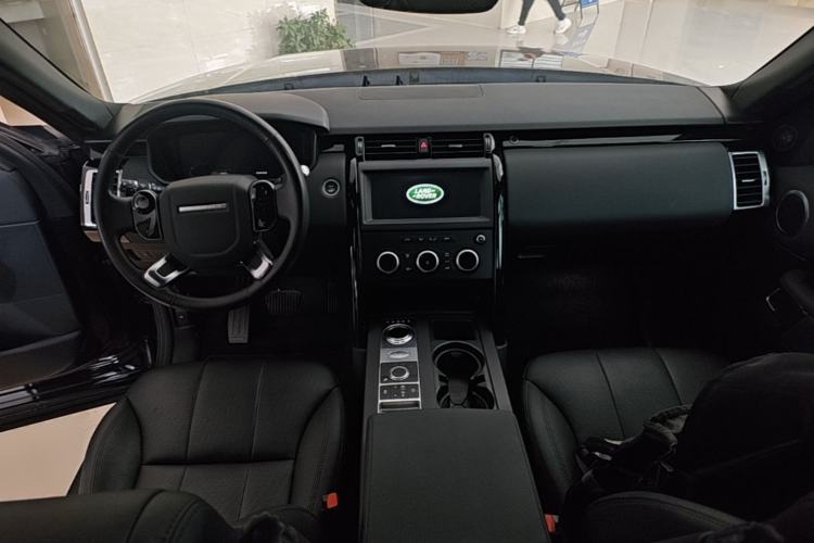 Used Land Rover Discovery 2020 2.0T SE