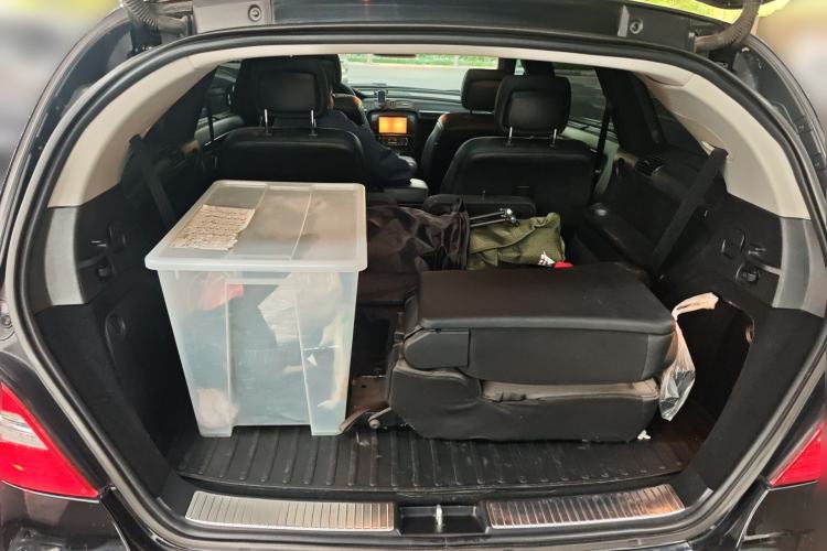 Used Mercedes-Benz R-Class 2017 R 320 4MATIC Business Edition Prestige Model