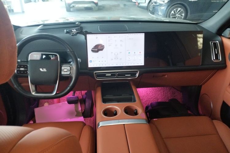 Used Li Auto L7 2023 Pro Model
