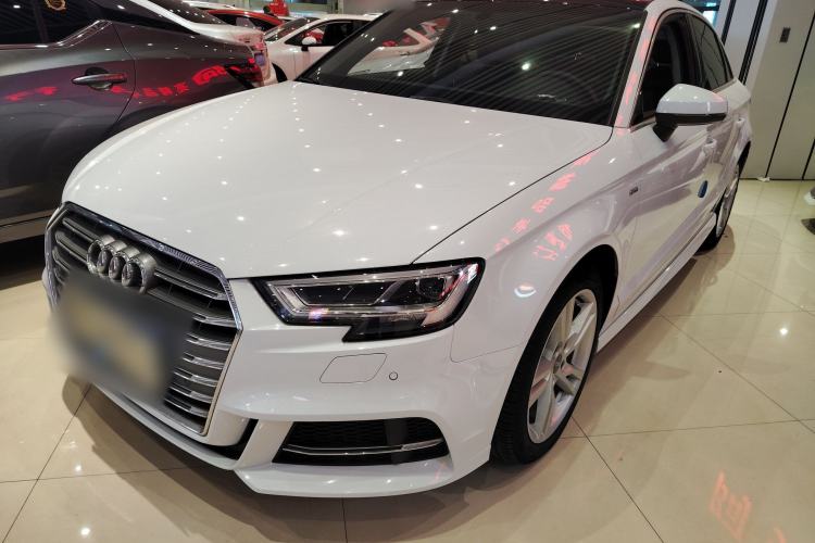 Used Audi A3 2020 Limousine 35 TFSI Fashion Edition China VI Emission Standard