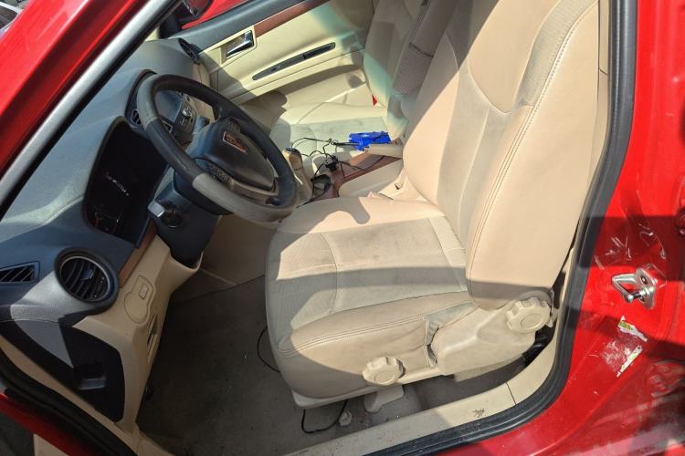 Used Roewe 350 2013 350C 1.5L Manual Swift Edition
