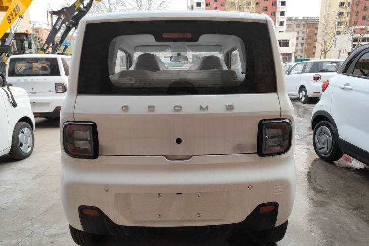 Used Geely Galaxy Panda 2024 Panda Mini 200km Endurance Bear
