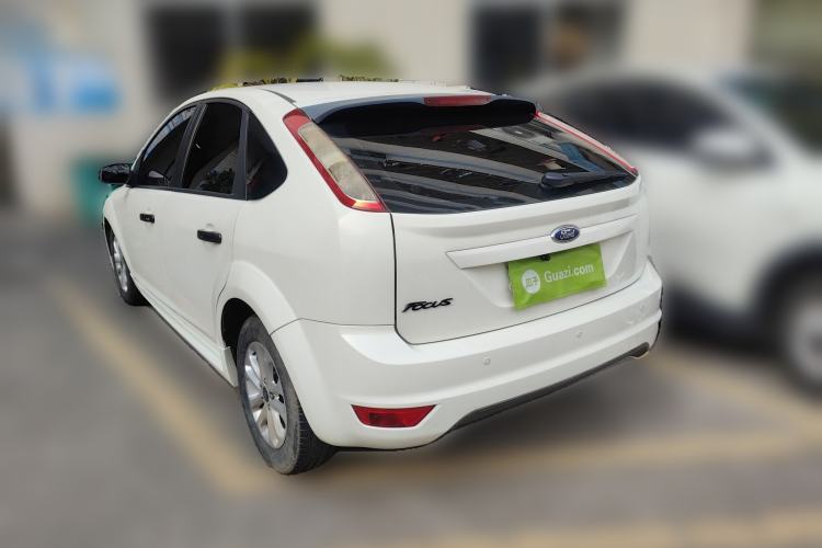 Used Ford Focus 2011 Hatchback 1.8L Automatic Fashion Edition
