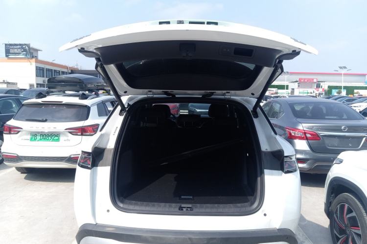 Used BYD Song L DM-i 2025 Intelligent Driving Version 160 km Beyond-Range Type
