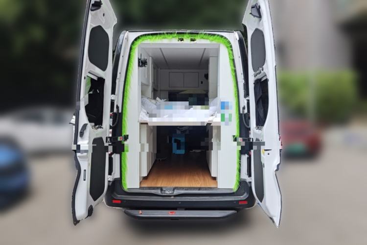 Used Farizon Super VAN 2025 Model, Zhifu Edition, Mid-axle High-roof, 68 kWh, Zhixin Trunk