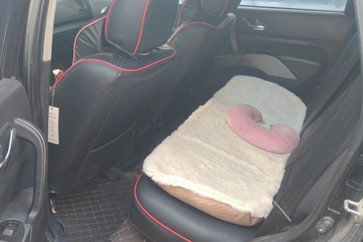 Used Haima Qishi 2013 2.0L Manual Classic Trim