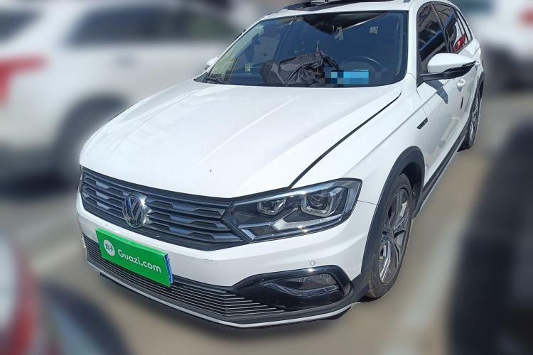 Used Volkswagen C-TREK 2018 230TSI DSG Luxury Version