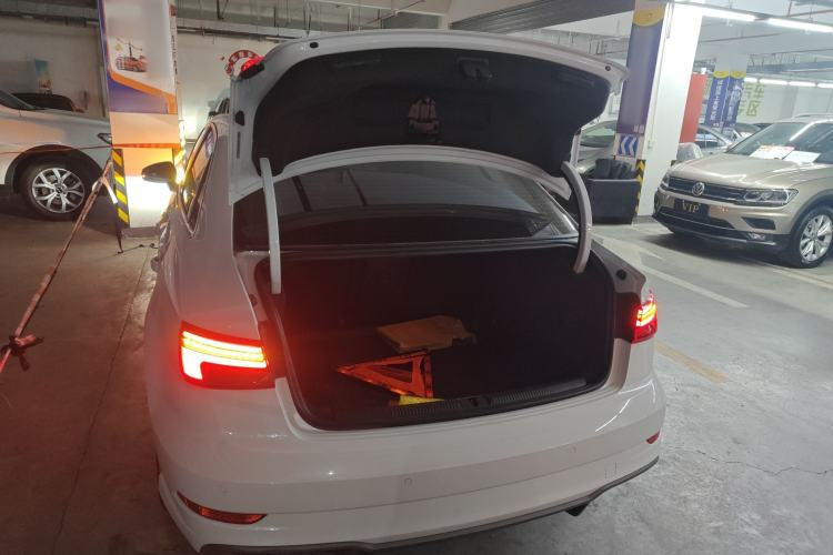 Used Audi A3 2019 Limousine 35 TFSI Fashion Edition China VI Emission Standard